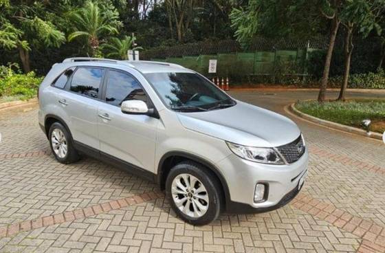 KIA SORENTO 2.4 16V GASOLINA EX AUTOMÁTICO