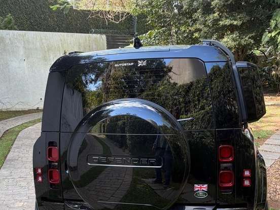 LAND ROVER-DEFENDER-2.0 P300 GASOLINA 110 SE AWD AUTOMÁTICO LAND ROVER-DEFENDER-2020
