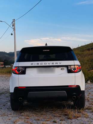 LAND ROVER-DISCOVERY SPORT-2017