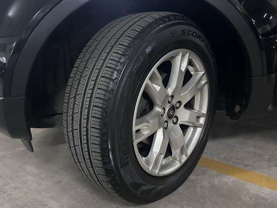 LAND ROVER-RANGE ROVER EVOQUE-2.0 PURE 4WD 16V GASOLINA 4P AUTOMÁTICO LAND ROVER-RANGE ROVER EVOQUE-2013