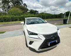 LEXUS NX 300h 2.5 16V VVT-I HYBRID DYNAMIC CVT AWD LEXUS NX 300h 2.5 16V VVT-I HYBRID DYNAMIC CVT AWD