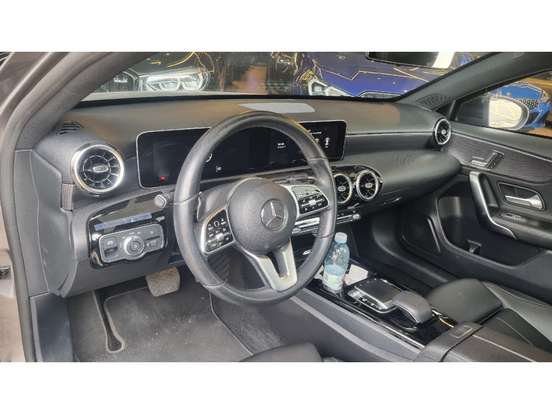 MERCEDES-BENZ-A 250-2018