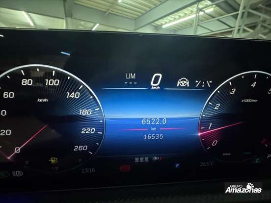 MERCEDES-BENZ-CLA 200-2024