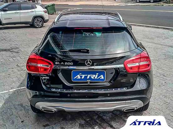 MERCEDES-BENZ-GLA 200-1.6 CGI ADVANCE 16V TURBO FLEX 4P AUTOMÁTICO MERCEDES-BENZ-GLA 200-2016