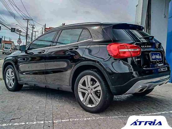 MERCEDES-BENZ-GLA 200-1.6 CGI ADVANCE 16V TURBO FLEX 4P AUTOMÁTICO MERCEDES-BENZ-GLA 200-2016