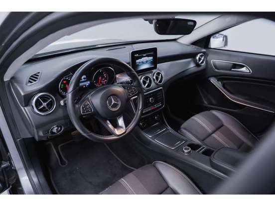 MERCEDES-BENZ-GLA 200-1.6 CGI FLEX ADVANCE 7G-DCT MERCEDES-BENZ-GLA 200-2018