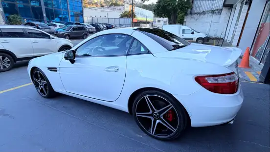 MERCEDES-BENZ-SLK 250-2015