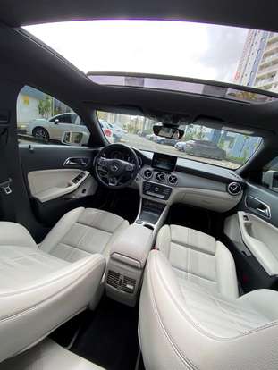 MERCEDES-BENZ-CLA 200-2016