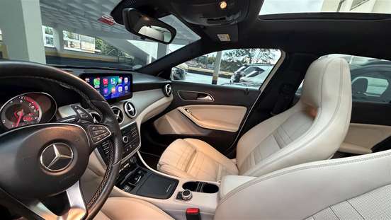 MERCEDES-BENZ-GLA 200-2015