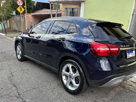 MERCEDES-BENZ-GLA 200-1.6 CGI FLEX ADVANCE 7G-DCT MERCEDES-BENZ-GLA 200-2018