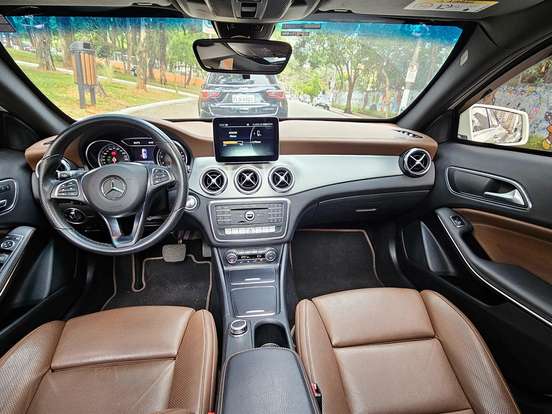 MERCEDES-BENZ-GLA 200-1.6 CGI FLEX ENDURO 7G-DCT MERCEDES-BENZ-GLA 200-2017