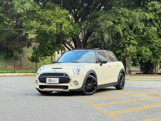 MINI COOPER 2.0 S EXCLUSIVE 16V TURBO GASOLINA 4P AUTOMÁTICO