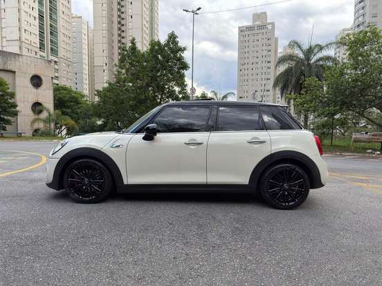 MINI-COOPER-2016