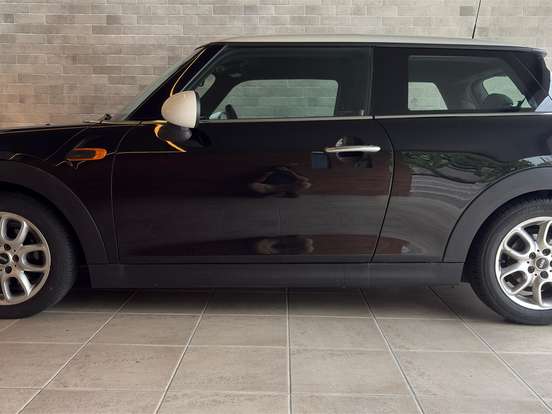 MINI-COOPER-1.5 12V TURBO GASOLINA 2P AUTOMÁTICO MINI-COOPER-2014