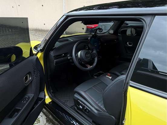 MINI-COOPER-2.0 16V TWINPOWER GASOLINA JOHN COOPER WORKS 2P STEPTRONIC MINI-COOPER-2025