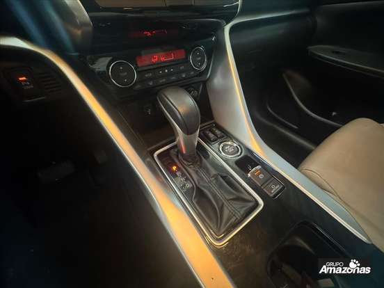 MITSUBISHI-ECLIPSE CROSS-1.5 MIVEC TURBO GASOLINA HPE-S S-AWC CVT MITSUBISHI-ECLIPSE CROSS-2024