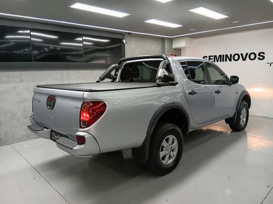 MITSUBISHI-L200 TRITON-3.2 GLS 4X4 CD 16V TURBO INTERCOLER DIESEL 4P MANUAL MITSUBISHI-L200 TRITON-2014