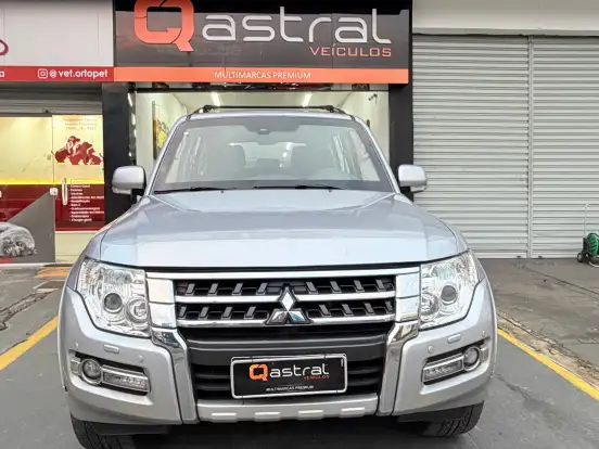 MITSUBISHI-PAJERO FULL-3.8 HPE 4X4 V6 24V GASOLINA 4P AUTOMÁTICO MITSUBISHI-PAJERO FULL-2015