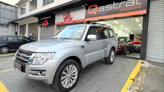 MITSUBISHI-PAJERO FULL-2015