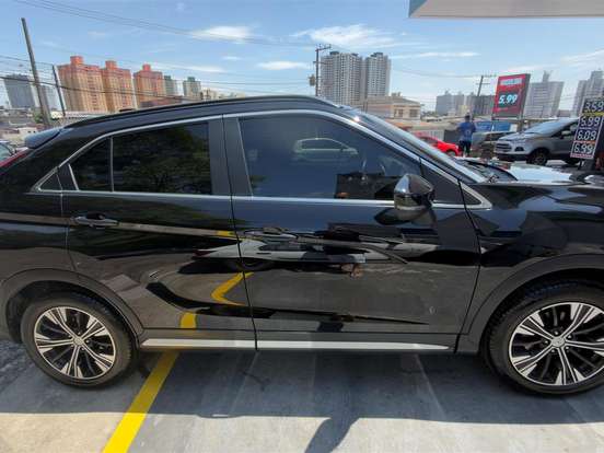 MITSUBISHI-ECLIPSE CROSS-1.5 MIVEC TURBO GASOLINA HPE-S S-AWC CVT MITSUBISHI-ECLIPSE CROSS-2021