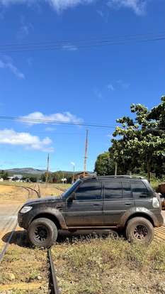 MITSUBISHI-PAJERO-2009