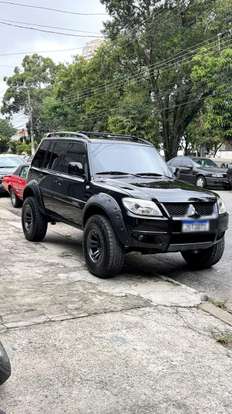 MITSUBISHI-PAJERO-2009