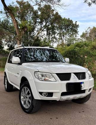 MITSUBISHI PAJERO TR4 2.0 4X4 16V 140CV FLEX 4P AUTOMÁTICO