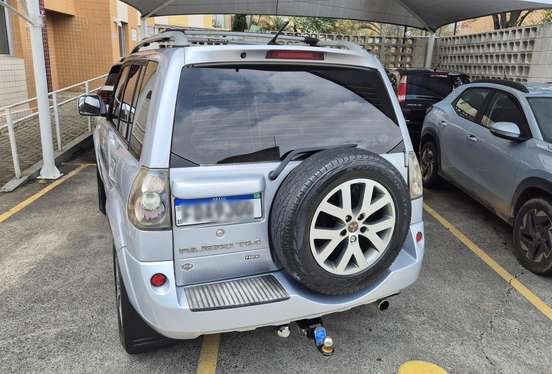 MITSUBISHI-PAJERO TR4-2012
