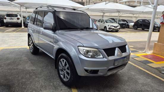 MITSUBISHI-PAJERO TR4-2012