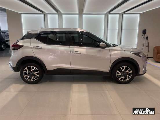NISSAN-KICKS-2022