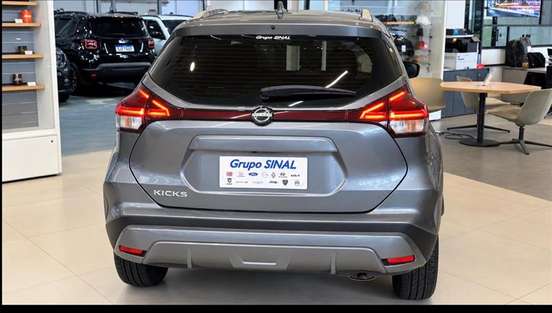 NISSAN-KICKS-2024