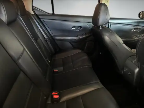 NISSAN-SENTRA-2023