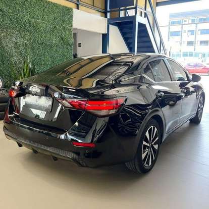 NISSAN-SENTRA-2024