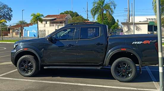 NISSAN-FRONTIER-2023