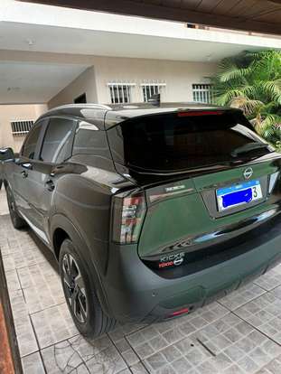NISSAN-KICKS-2025