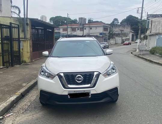 NISSAN-KICKS-2018