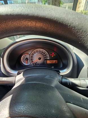 NISSAN-MARCH-2013