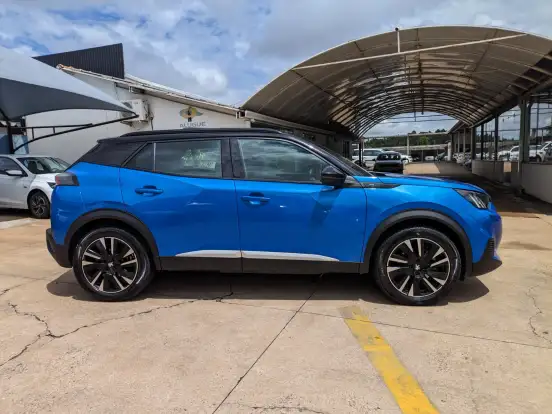 PEUGEOT-2008-2023