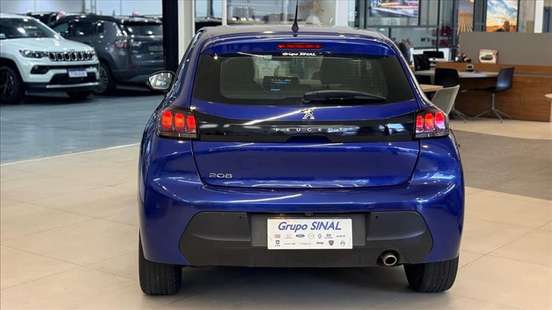 PEUGEOT-208-2021