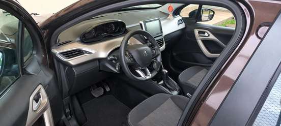 PEUGEOT-2008-2019
