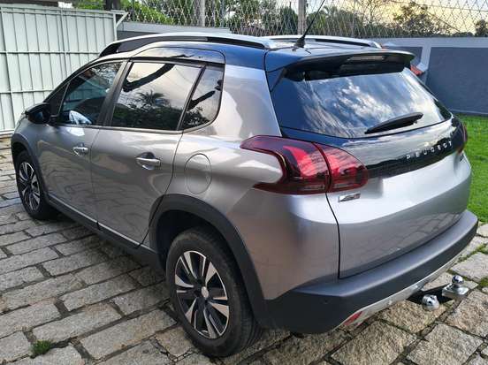 PEUGEOT-2008-2023