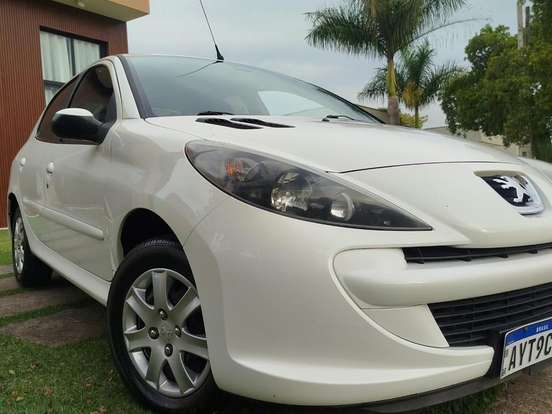 PEUGEOT-207-1.4 ACTIVE 8V FLEX 4P MANUAL PEUGEOT-207-2014