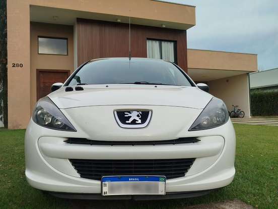 PEUGEOT-207-1.4 ACTIVE 8V FLEX 4P MANUAL PEUGEOT-207-2014