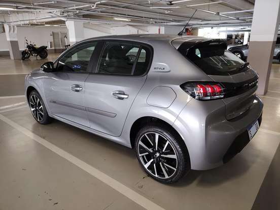 PEUGEOT-208-1.0 TURBO 200 FLEX STYLE CVT PEUGEOT-208-2023