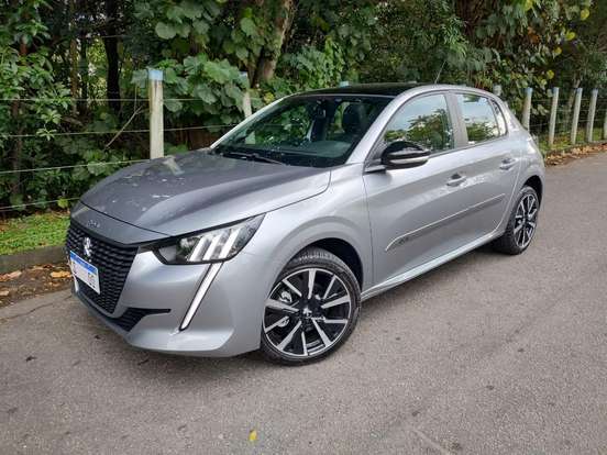PEUGEOT-208-2023