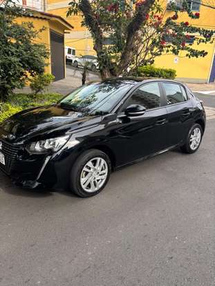 PEUGEOT-208-2022