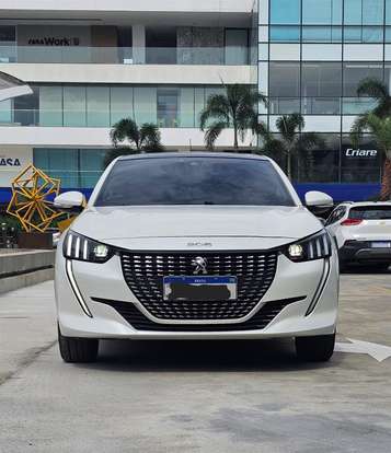 PEUGEOT-208-2023
