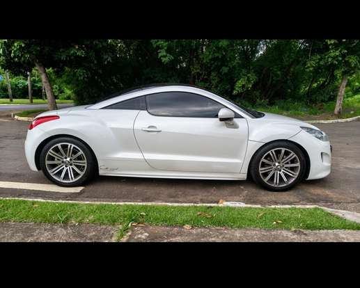 PEUGEOT-RCZ-2012