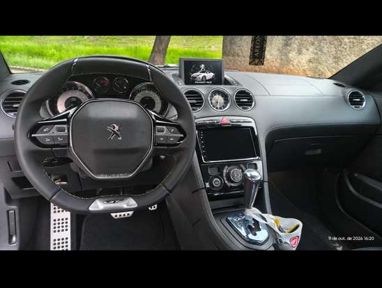 PEUGEOT-RCZ-2012