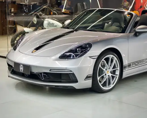 PORSCHE-718-2023